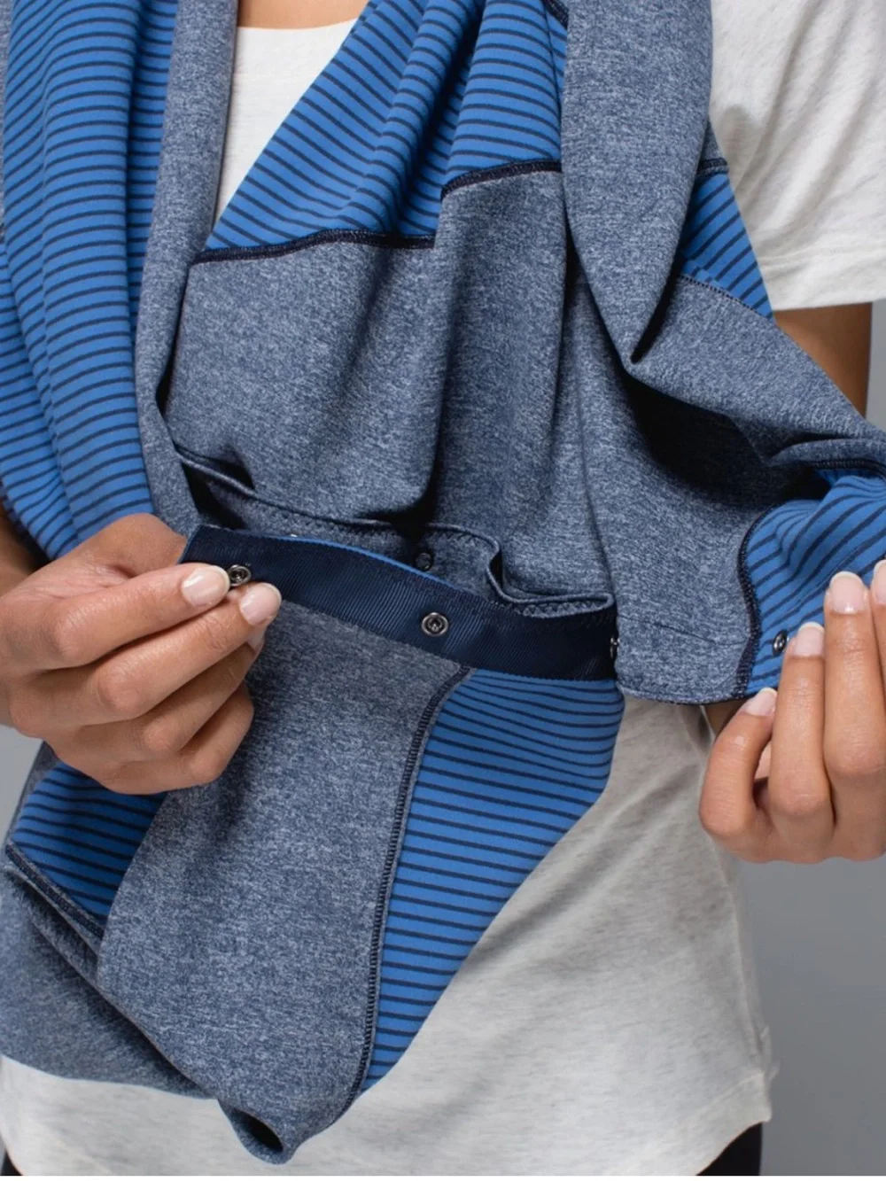 Lululemon Vinyasa Scarf Quilt Hyper Stripe Inkwell Rugged Blue / Heathered